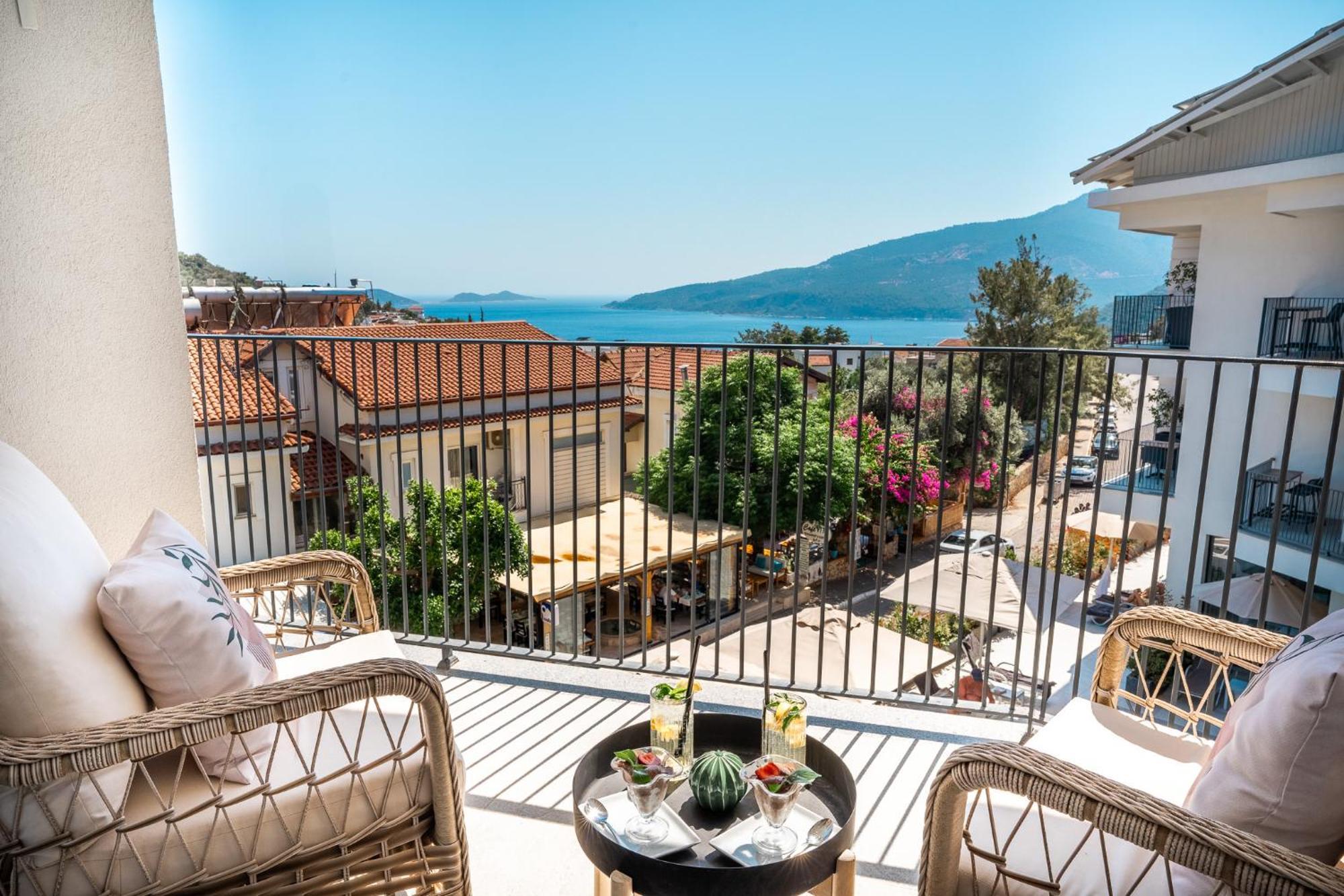 Payava Hotel By True Blue Kalkan Exteriör bild